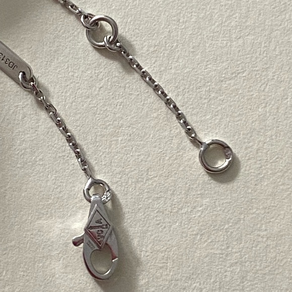 Authentic Sweet Alhambra Diamond Necklace - Picture 13 of 17